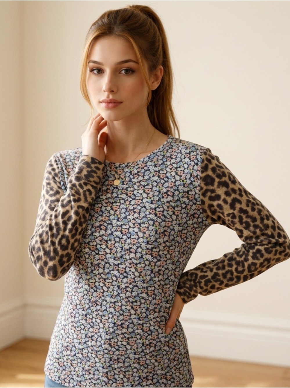 Equipment Femme Cheetah Floral Top Women's Blouse 100% Silk Long Sleeve Size XS
